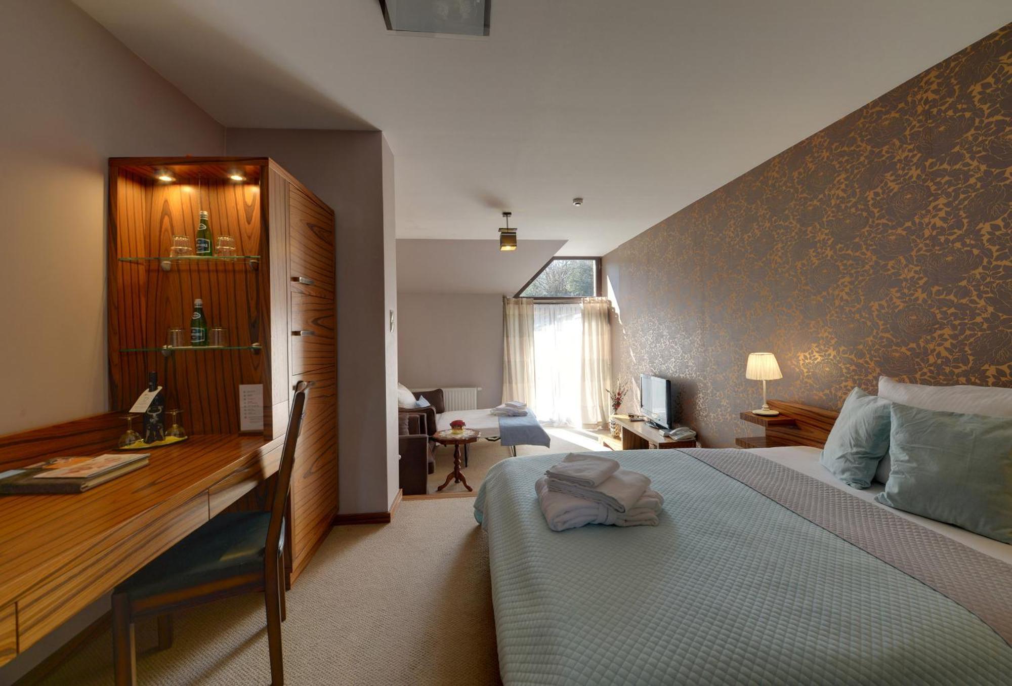 Rezydencja Nad Wodospadem Spa&Wellness Kolo Szklarskiej Poreby Пшесека Екстериор снимка